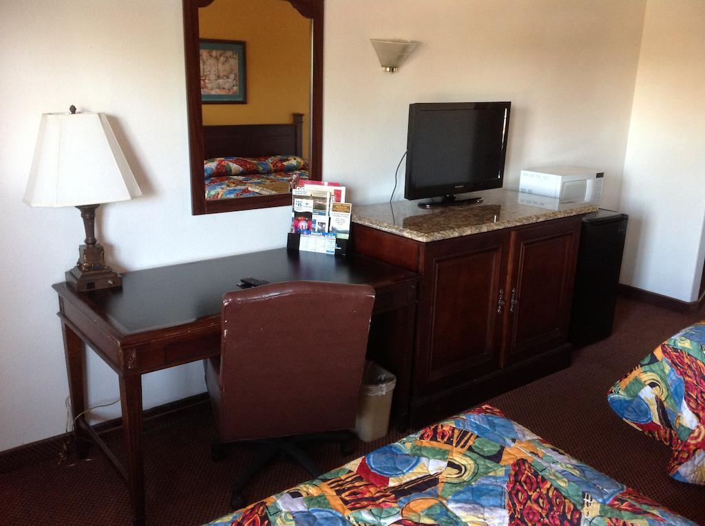 Heritage Inn Grand Prairie Bilik gambar