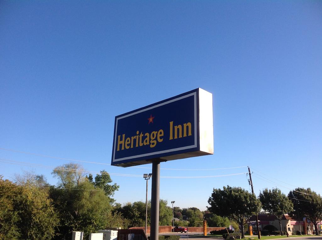 Heritage Inn Grand Prairie Luaran gambar